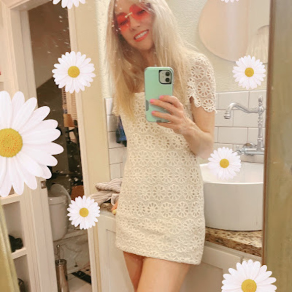 Hello • Hola • Hej • こにちは - Picture 1 of 1